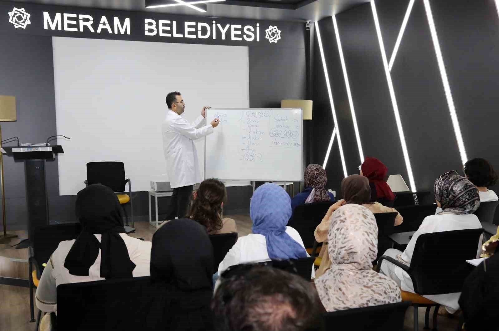 Meram’da yaz, Gençlik Meclisiyle hem eğitici hem eğlenceli geçiyor