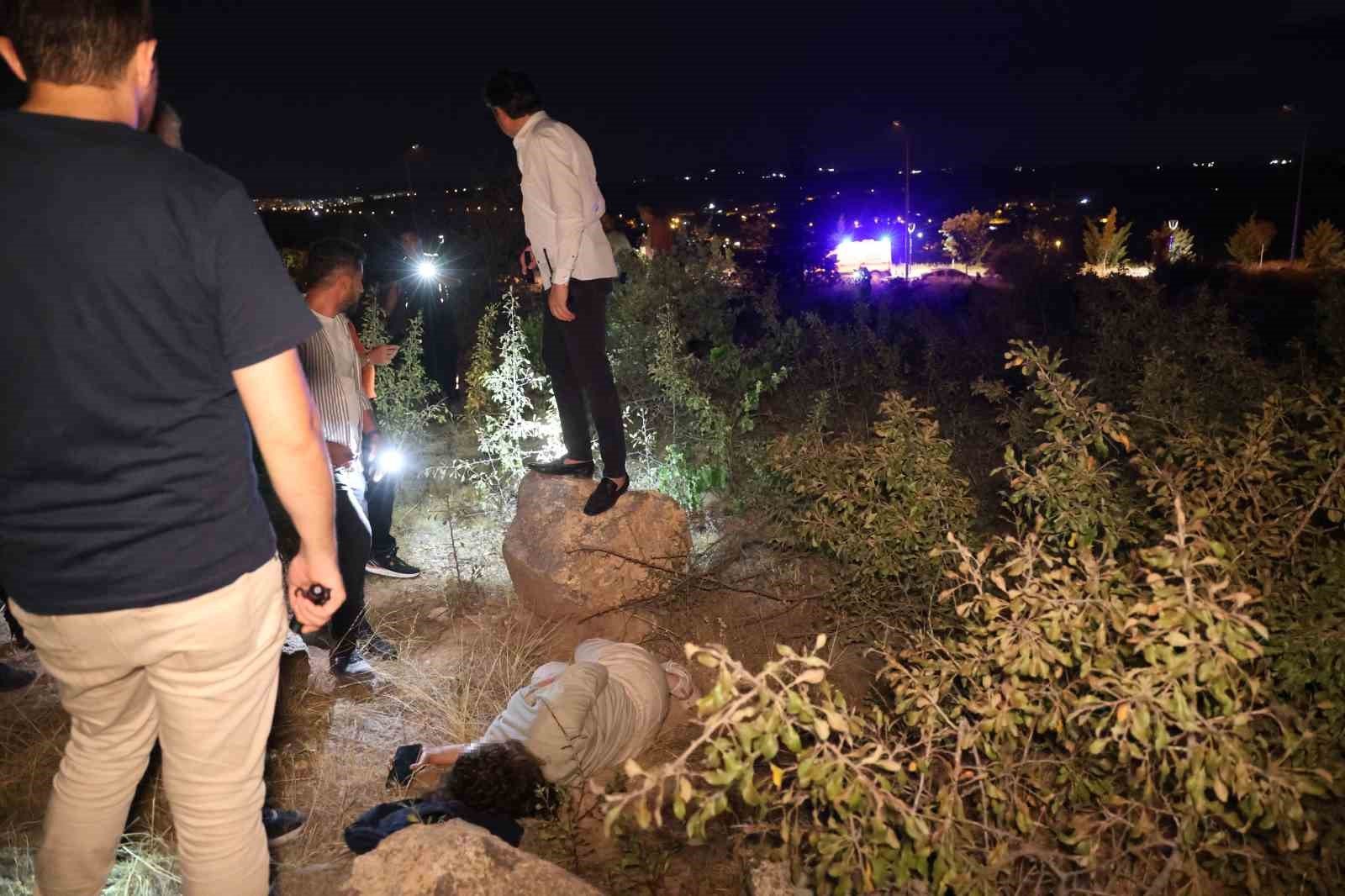 Sağlık ekiplerinden kaçan genç kız yarı baygın halde bulundu